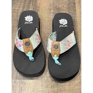 Yellow Box Fulara Floral Tie Dye Flip Flop Sandals Women's Size 8